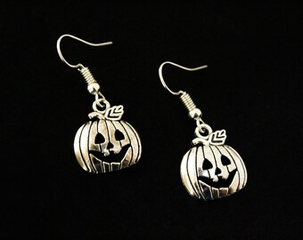 Silver Pumpkin Dangle Drop Earrings - Halloween, Halloween Earrings, Halloween Jewellery, Halloween Party, Halloween Gift, Jack O Lantern