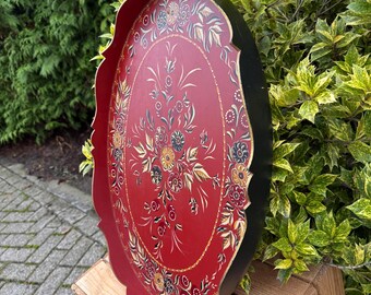 Vintage Hand Painted Wooden Tole Style Serving Tray, Red Floral Scalloped Oval Tray, Decorative Display Tray with Handles