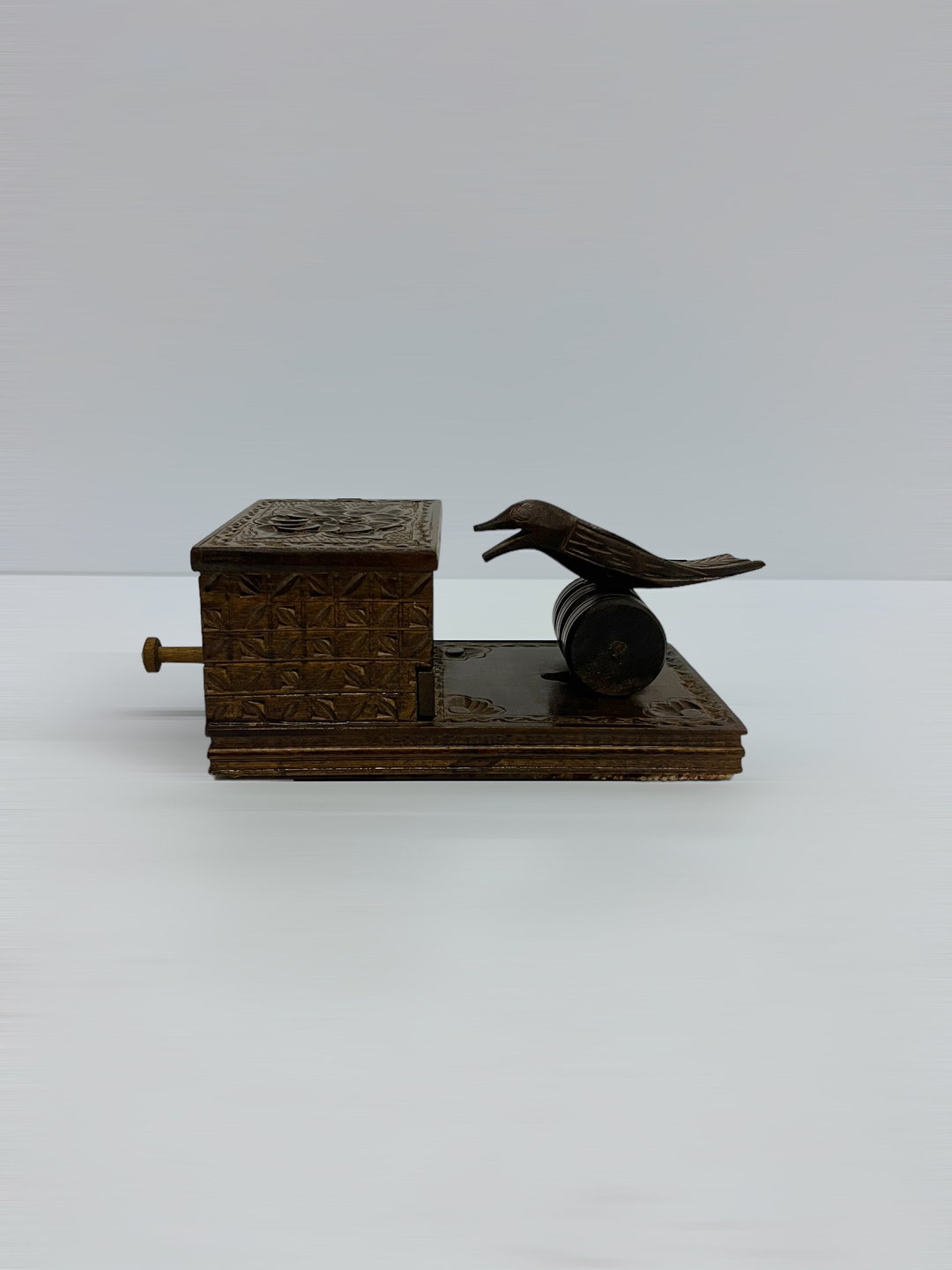 Vintage Bird Cigarettes Dispenser Hand Carved Detailed Box Etsy