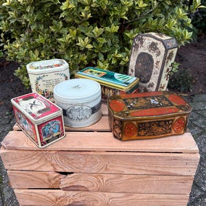 Vintage Illustrated Metal Tin Set, Holland Decorative Storage Boxes, Dutch Kitchen Display Collection, Assorted Biscuit Artwork Tins