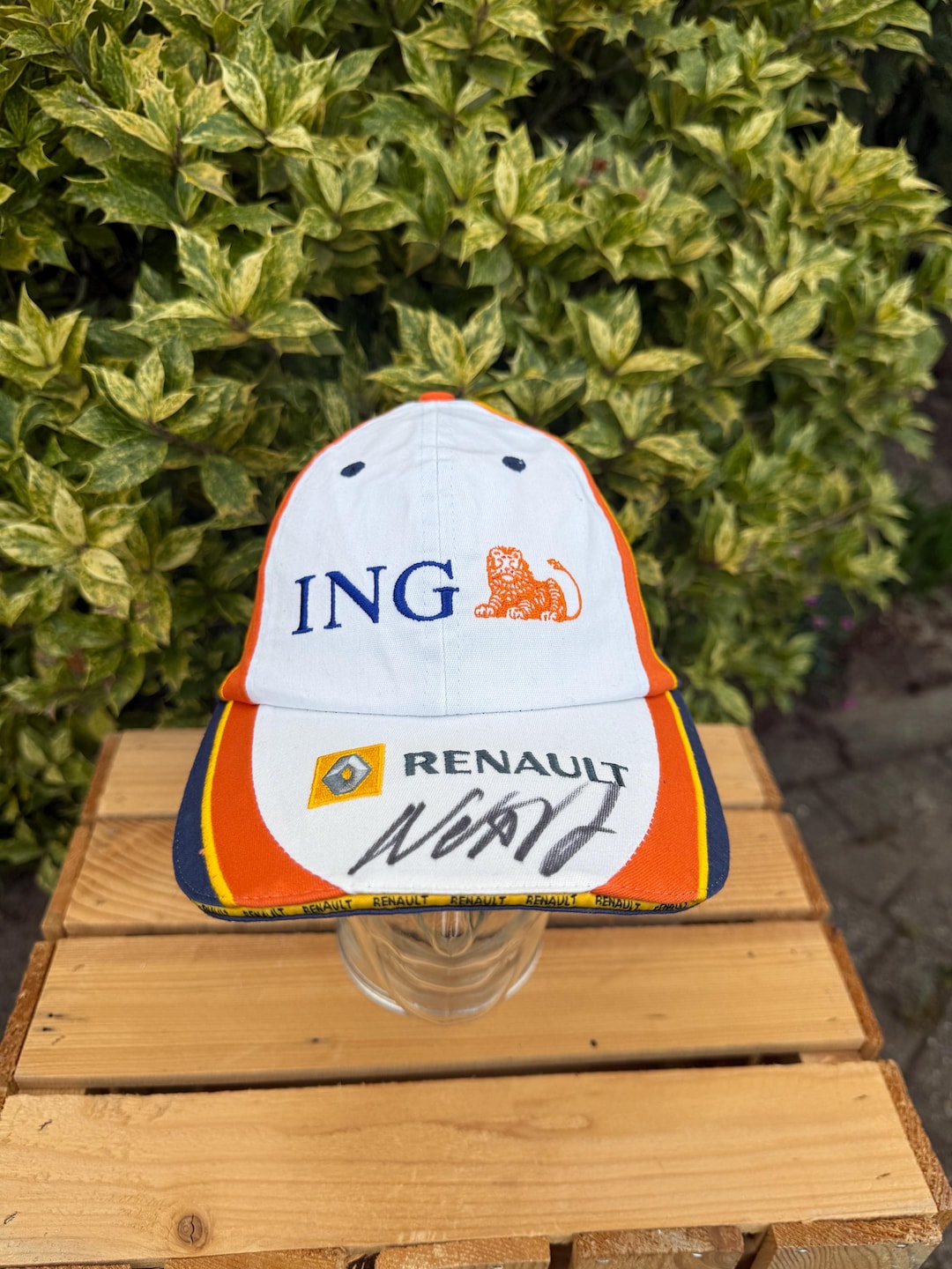 Vintage Renault Formula 1 Cap, Signed by Nelson Piquet Jr