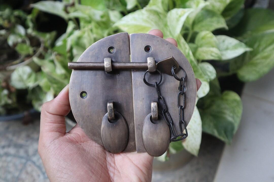 Vintage Solid Brass Latch - Antique Chest Box Lock, 4.64
