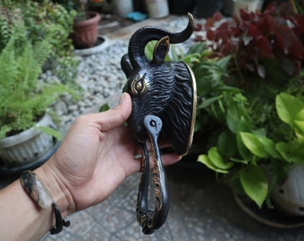 Vintage Brass Billy Goat Door Knocker – Large Antique Farmhouse Decor