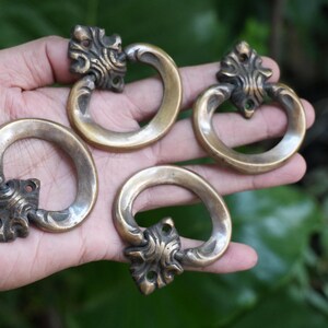4 delar - Vintage massiv mässingshandtag med blommotiv - Antik retro klassisk dörrknopp