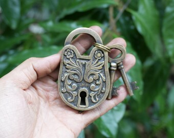 Vintage Simple Solid Brass Small Carved Batavia Padlock with Skeleton Keys - Valentine GIft