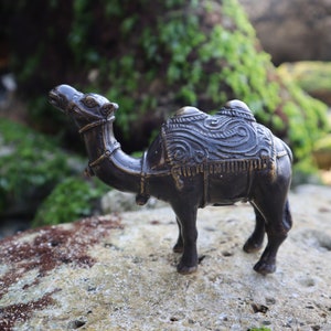 Vintage Brass Camel Statue - Antique Camel Bronze For Table Decor