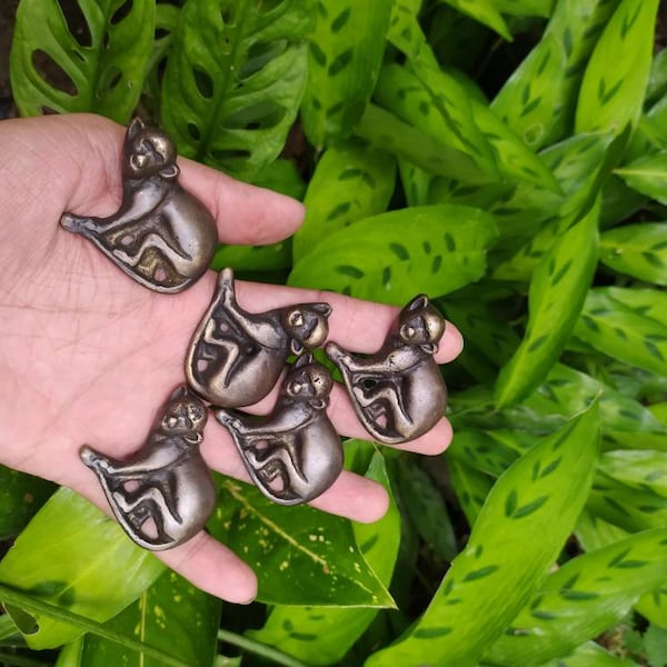 Drawer Knobs and Pulls Monkey Etsy