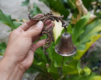 Vintage Brass Door Bell – Antique Style Entryway