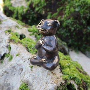 Vintage Yoga Pig Brass Statue - Antique Meditation Animal Figurine for Table Decor and Gift