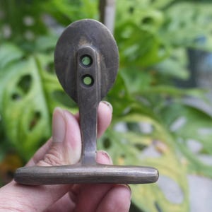 5 pieces - Vintage Solid Brass hooks - Handmade Unlacquered Brass Hooks For Wall - Coat Hooks Wall Mount - classic retro hooks