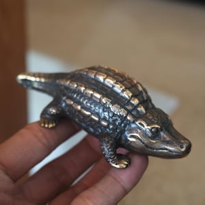 Vintage Crocodile Brass Statue - Antique cute Crocodile Bronze Figurine for Table decor and Gift