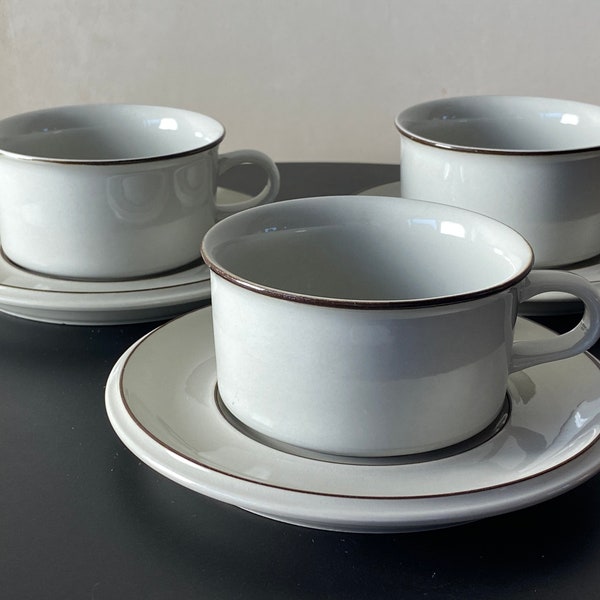 Arabia "Fennica" teacups 3 pair set by Richard Lindh