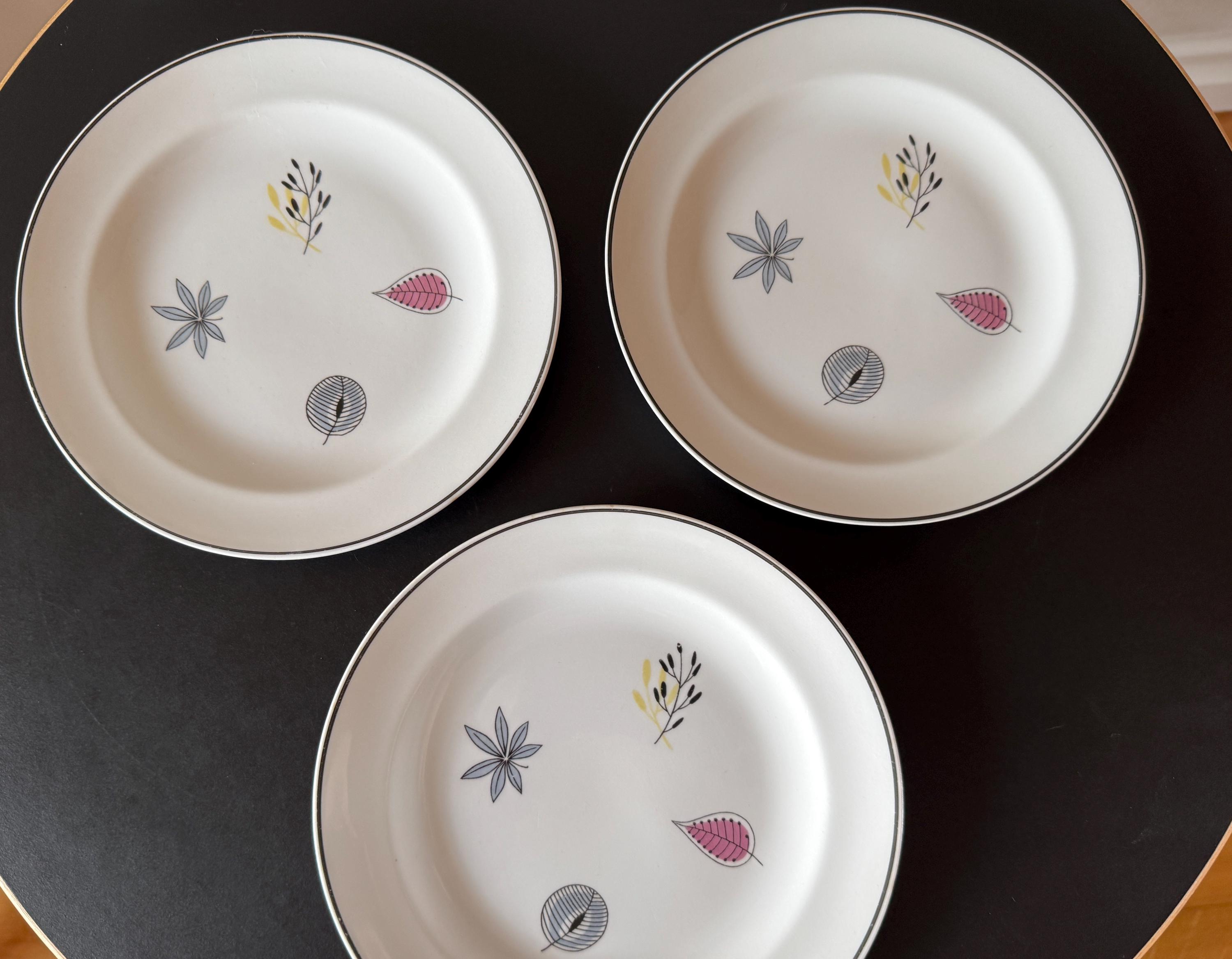 Raija Uosikkinen 「Lehto」プレート 3 枚セット (Arabia) - Etsy 日本