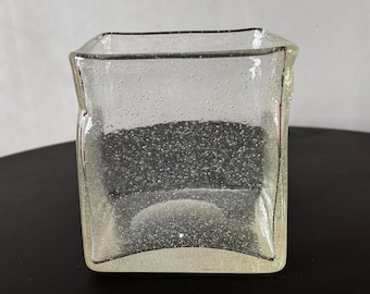 OivaToikka "Iglu" vase by Nuutajärvi 1980