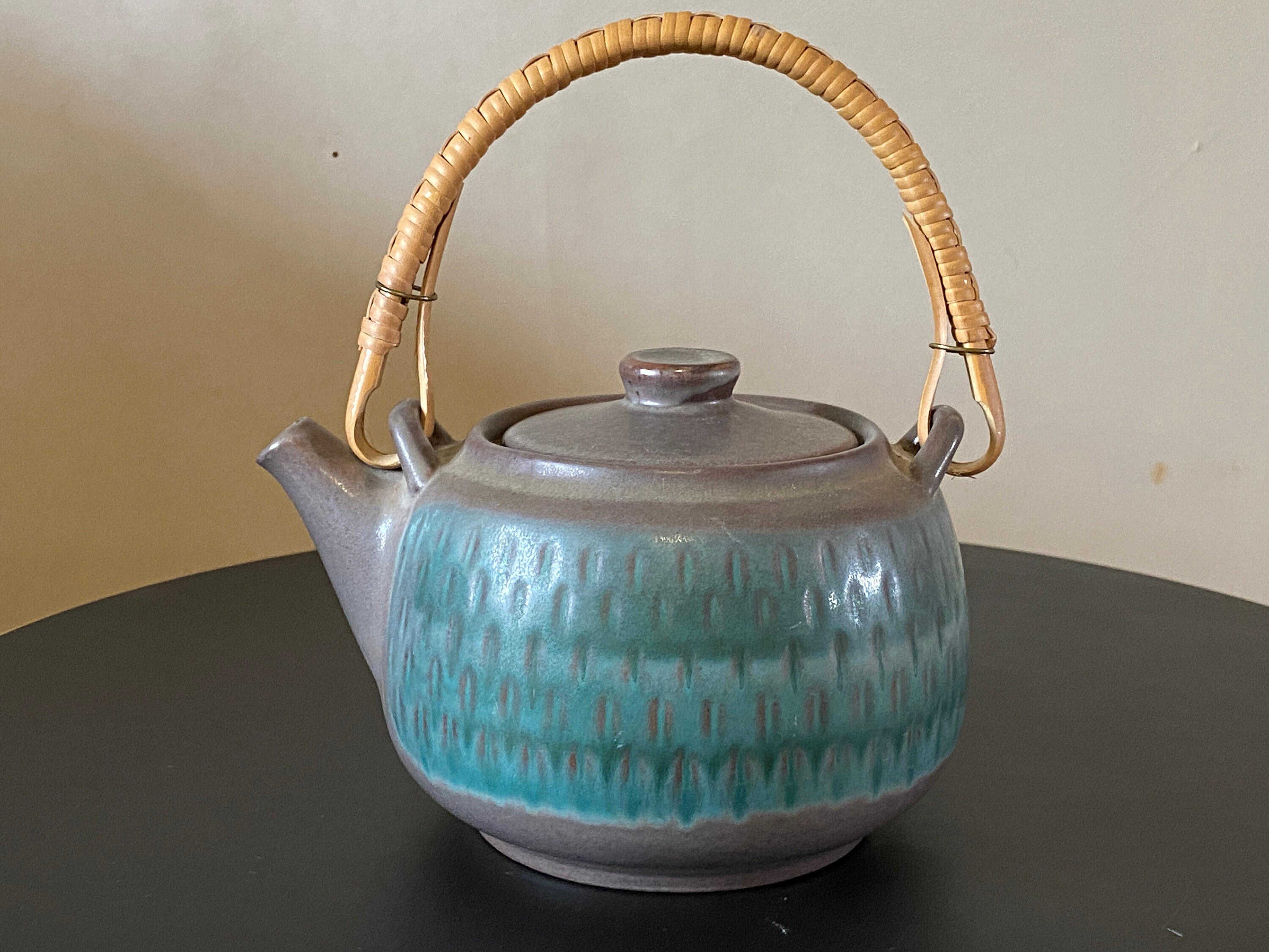 Rörstrand Alba teapot made in Sweden