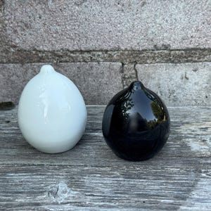 フィンランド・オーランド製のJussiのKeramikセラミック花瓶 - Etsy 日本