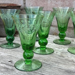 Green vintage wine glass set of 6