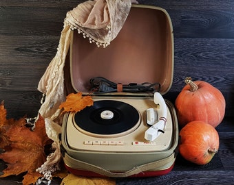 1962, Petti - Record / Vinyl Player ( Gramophone ), Made in Germany, Working #bb
