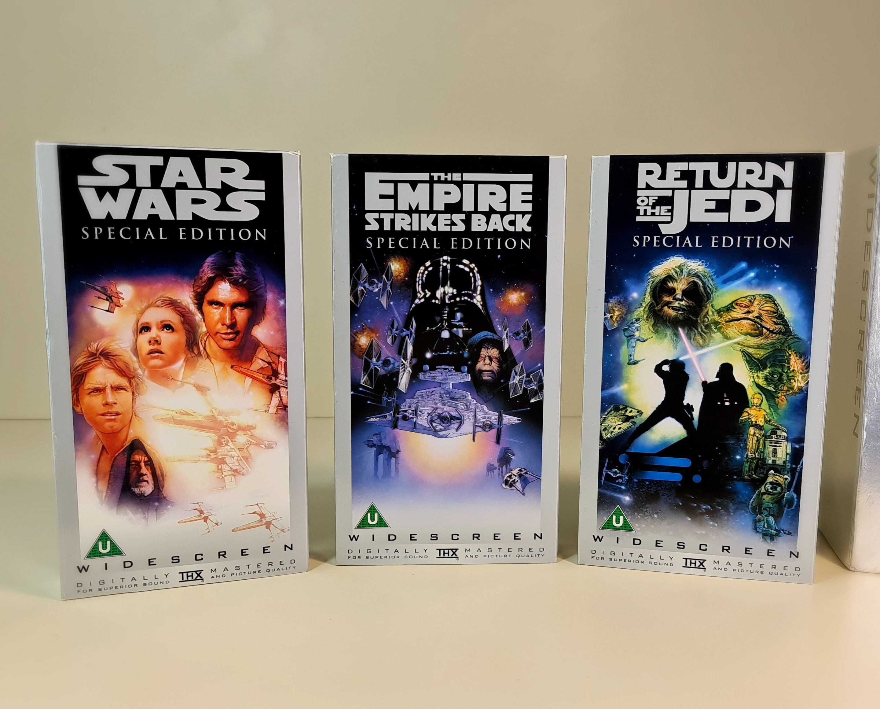 VHSスターウォーズ、帝国の逆襲 字幕スーパー2巻セット VHSスター