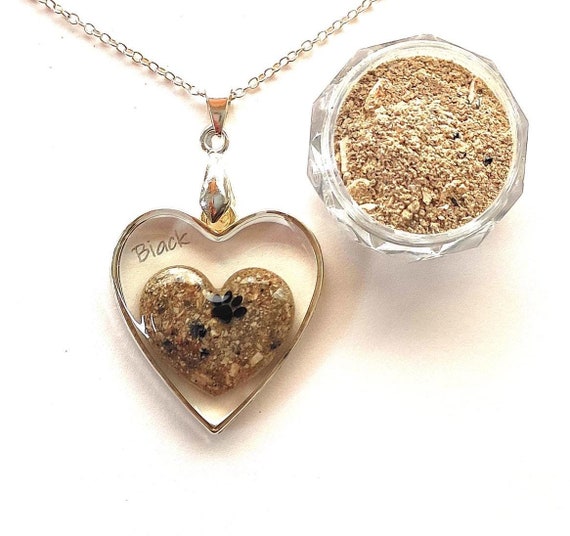 collier pour souvenir animal décédé