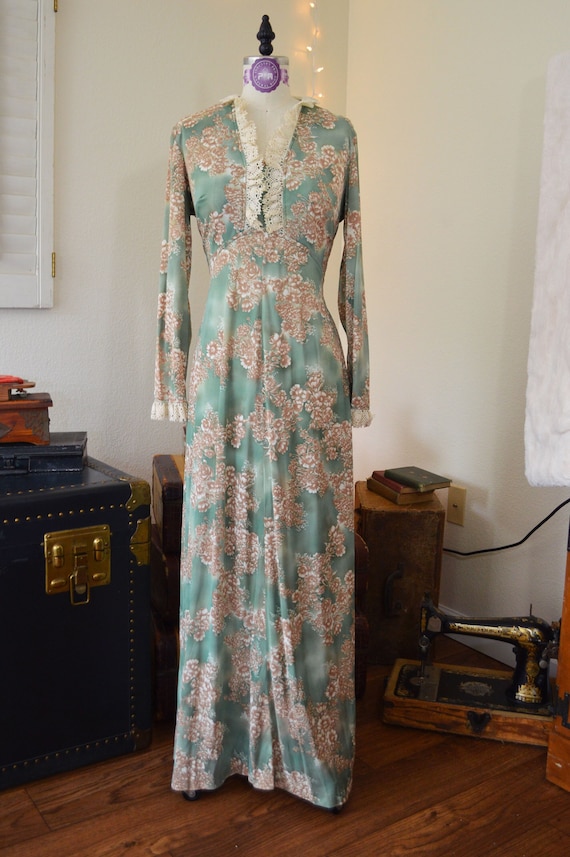 Amazing 1970s Floral and Crochet Lace Empire Waist