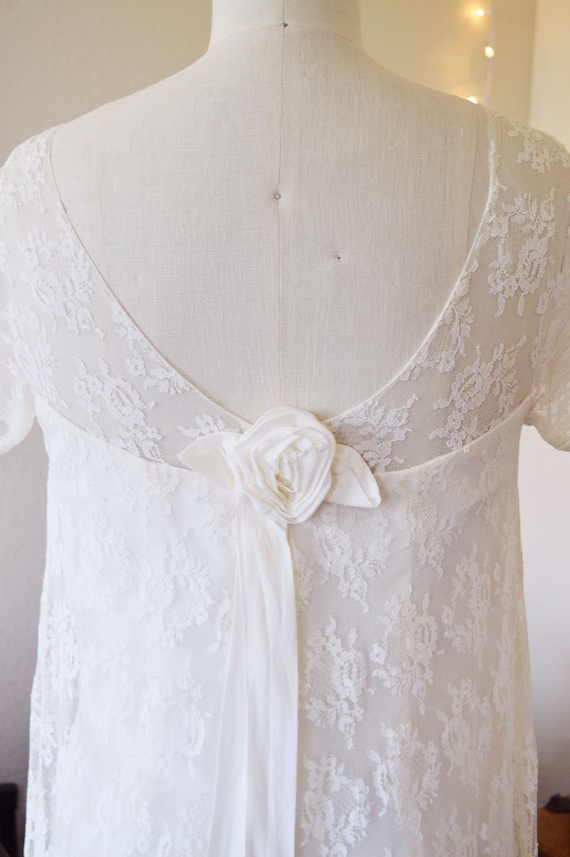 Adorable 1960s Trapeze Empire Wedding Dress with C