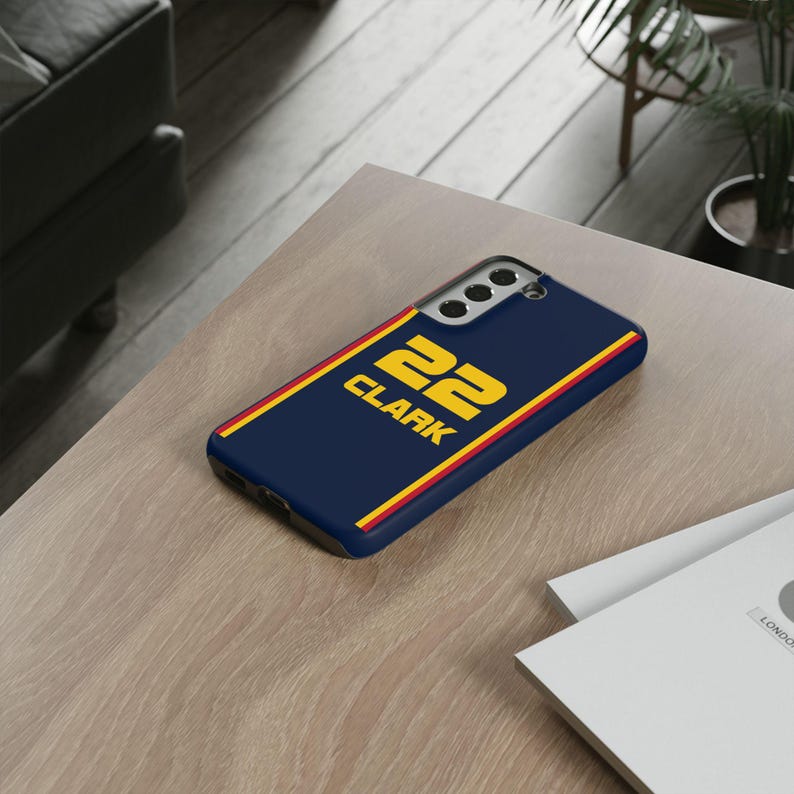 Caitlin Clark, Indiana Fever, coque pour iPhone 16-13 et Samsung Galaxy S22 image 18