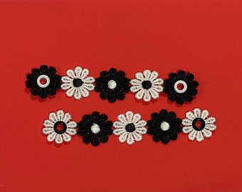 Black White Color Daisies Lace Chain Roller Skate Accessories - Sold in Singles - Eyelet Shoe Laces