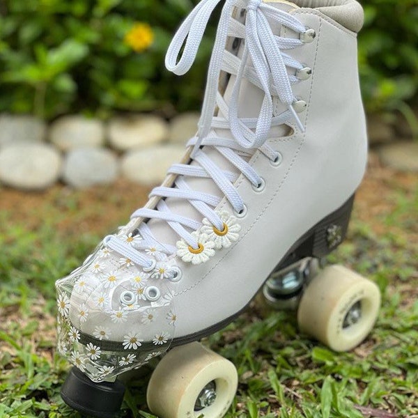 FREE DAISIES with Daisy Clear White Studs Toe Caps Guards - Roller Skate Accessories