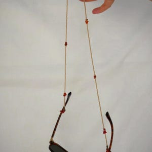 Boho Dainty Sunglass Chain | Trendy Statement Eyewear Accessory | Handmade Beaded Glasses Chain for Women | Festival & Everyday Style