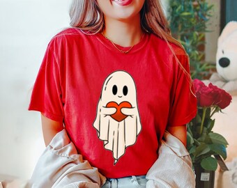 Comfort Colors® Cute Valentine Ghost T-Shirt, Valentine's Day Shirt, Cute Ghosts t-shirt, Retro Valentines Day t-shirt, Spooky Valentine tee