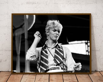 David Bowie vintage photograph - retro wall art - Thin White Duke photo print - music posters - Housewarming gift ideas - anniversary gifts