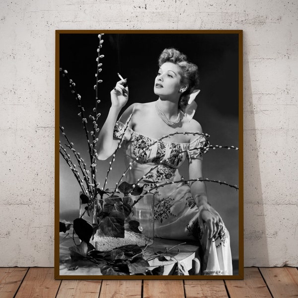 Lucille Ball vintage photograph - retro wall art - Lucille Ball photo print - Old Hollywood posters - Housewarming gift ideas