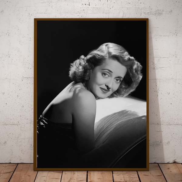 Bette Davis vintage photograph - retro wall art - Bette Davis photo print - Old Hollywood posters - Housewarming gift ideas