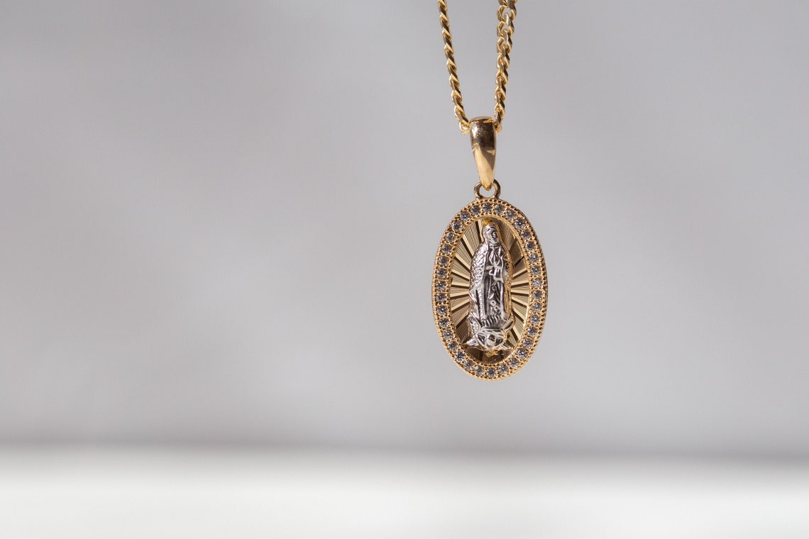 14K Solid Yellow & White Gold Virgin Mary Oval Medal Pendant - Etsy