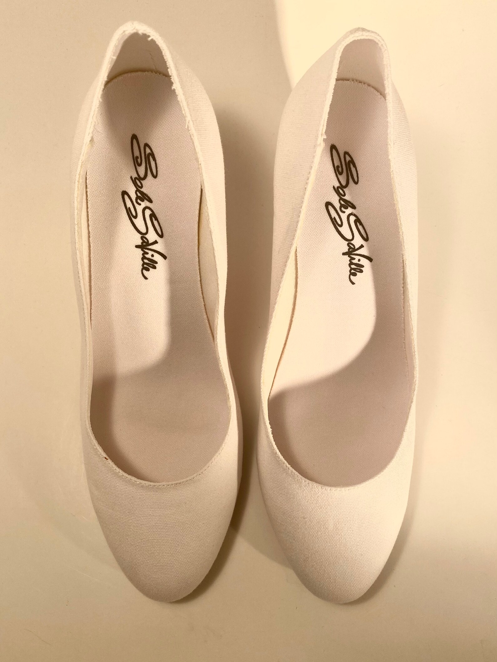 plain canvas shoes for painting