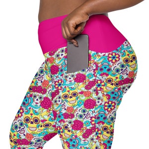 Sugar Skulls Flowers Print Leggings for Women, Stylish Workout Leggings, High Waist Yoga Pants, Soft Stretchy Gym Leggings, Gift, Plus Size