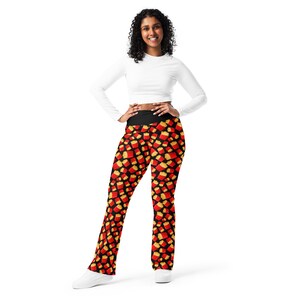 French Fries Food Printed Flare Leggings for Women, All Over Print High Waist Foodie Leggings, Soft Comfy Plus Size Gym Yoga Workout Legging