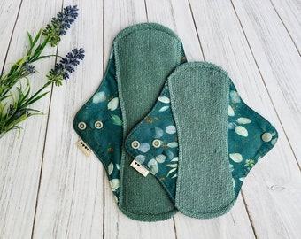 Organic bamboo cloth pad, Menstruating sanitary napkin, ZERO WASTE Period pads - 7 sizes available