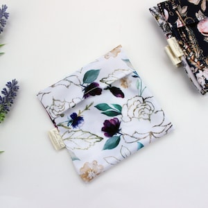 Bolsa impermeable floral para compresas de tela reutilizables, mini envoltorio, organizador a prueba de fugas