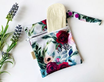 Travel Wet Bag, Wet Bag for cloth pads, Diaper Wet Bag, Nappy Bag, Swimsuit Bag, Wet Bag for Kids, Waterproof zipper bag