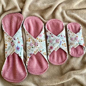 Organic Bamboo Cloth Pads Set: Floral Reusable Sanitary Pads
