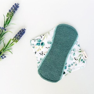 Organic bamboo cloth pad, Menstruating sanitary napkin, Period pads - 6 sizes available, Zero waste women gift