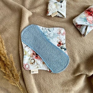 Organic Reusable cloth pad, Menstruating sanitary napkins, Soft bamboo cloth pads, ZERO WASTE Period pads - 7 sizes available
