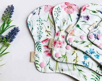 Organic Bamboo Cloth Pad Starter Set: Floral Print, Zero Waste (4-Pack)