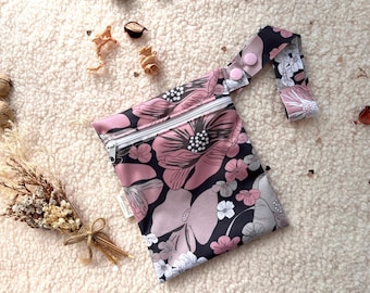 Waterproof Zippered Wet Bag: Reusable Cloth Period Pads