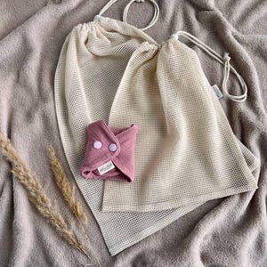 Trousse de toilette en filet de coton BIOLOGIQUE pour serviettes en tissu réutilisables, protège-slips, rondelles en coton et coussinets d'allaitement ou produits ALIMENTAIRES - 3 tailles
