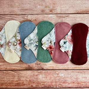Organic reusable cloth pads, 5 PACK period pads, Soft Bamboo panty liners - 7 sizes available, Zero waste period women gift