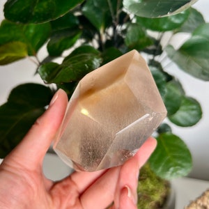 Grade AAA Natural Amphibole Rutile Quartz, Angel Phantom Quartz - from Taquaraçu de Minas, Brazil AFC08, 271g