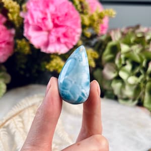 Grade AAA++ Natural Larimar Teardrop Cabochon from the Dominican Republic, Chakra Healing, Inner Wisdom and Manifestation Crystal 16g